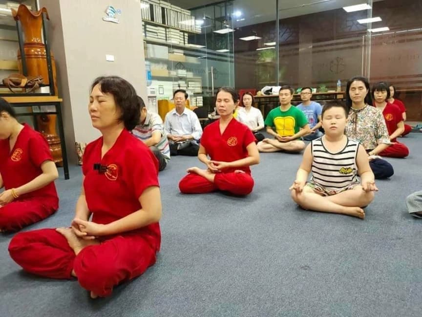 Khóa học Dịch Cân Kinh trị dạ dày, đại tràng, gan, thận, tiểu đêm, viêm xoang, viêm họng