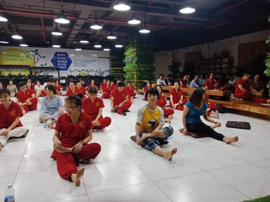 Khóa Khí Công Trị Bệnh Miễn Phí: Sức Khỏe Cho Mọi Nhà