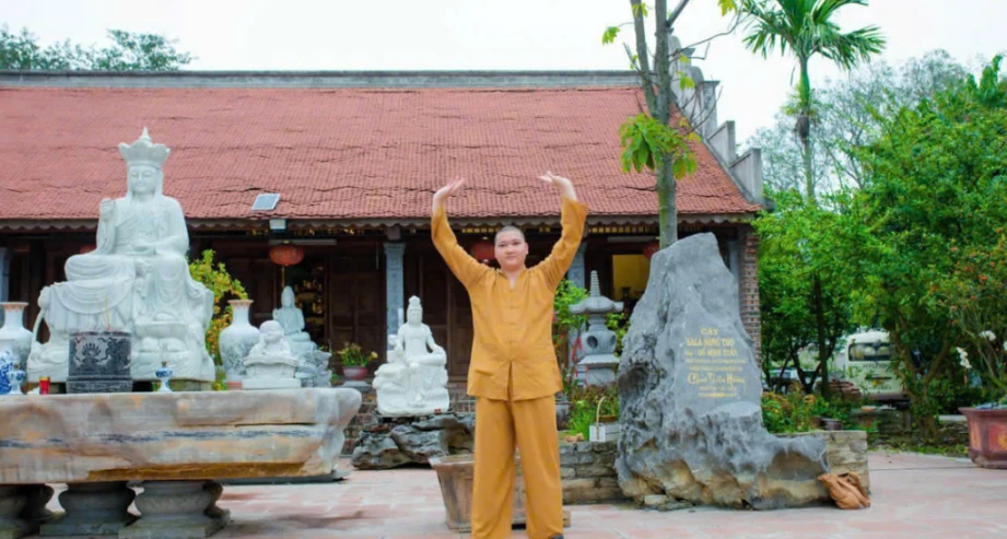Khám Phá Lợi Ích Kỳ Diệu Của Phương Pháp Tập Vẫy Tay Dịch Cân Kinh
